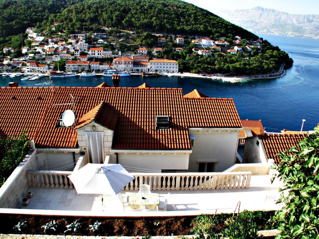 Apartment Martinic Pucisca Pokoj fotografie