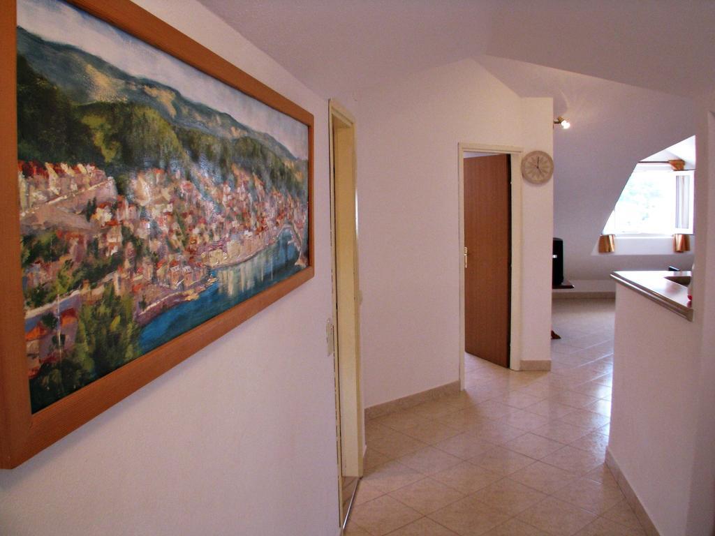 Apartment Martinic Pucisca Pokoj fotografie