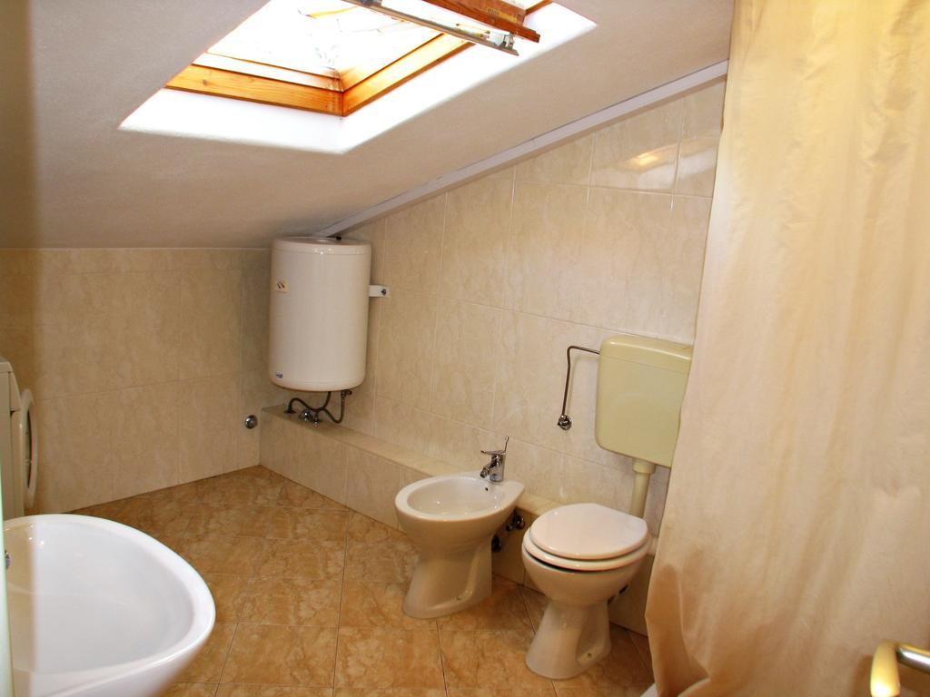 Apartment Martinic Pucisca Pokoj fotografie